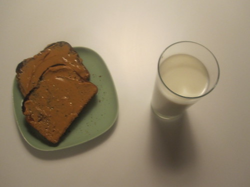 PB toasts and milk