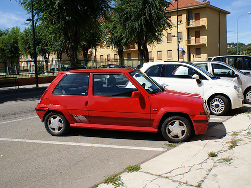 renault 5 gt turbo red. Renault 5 GT Turbo