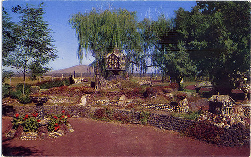 Petersen's Rock Garden 