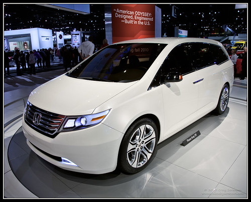 New-Honda-Odyssey-2010. It can be seen from the height of 1545 millimeters 