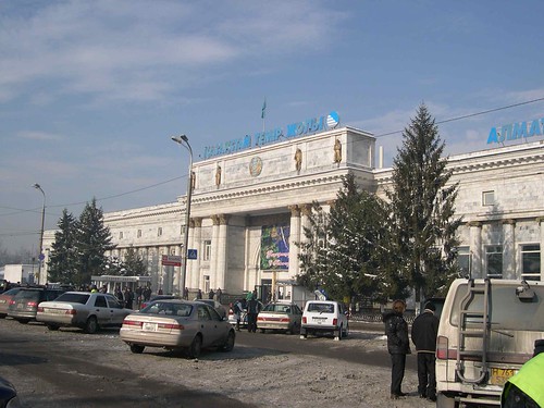Almaty Train Station ©  upyernoz