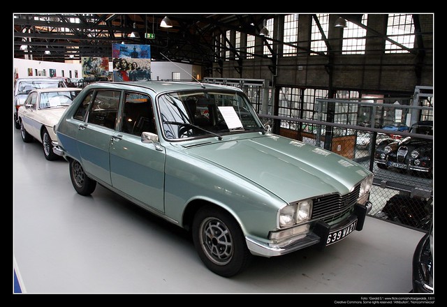 1976 Renault 16 TX (01). The Renault 16 is a car with an at first unusual 