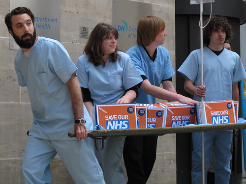 400,000 signature petition delivery shows huge public opposition to NHS plans