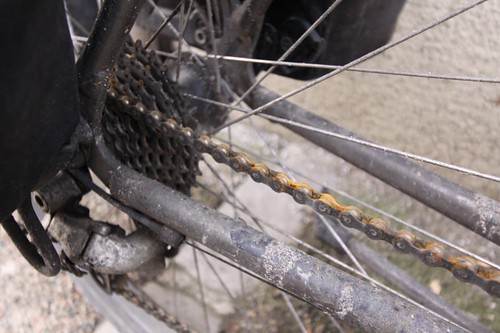 The salt on the winter roads do no good for my chain...