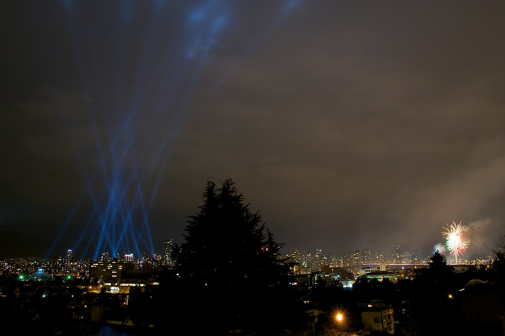 Vectorial Elevation Vancouver and Livecity Fireworks
