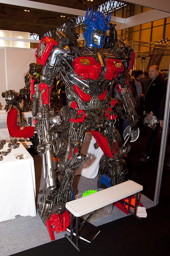 Robosteel - Transformers Steel Sculpture - MPH 2009 - Birmingham NEC - 091114 - Steven Gray - IMG_0685