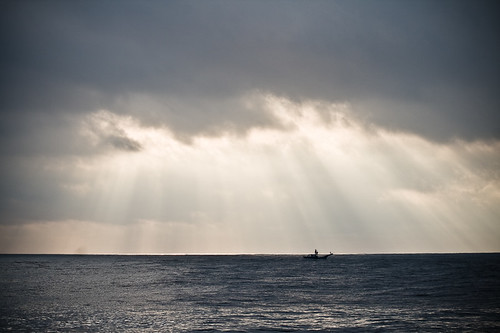 你拍攝的 (025 - 第三次搭旗魚船出海70.0-200.0 mm)2010年02月09日.jpg。