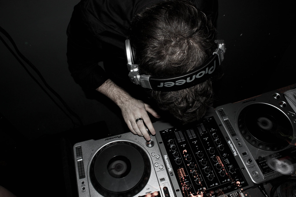 DJ David Akermanis