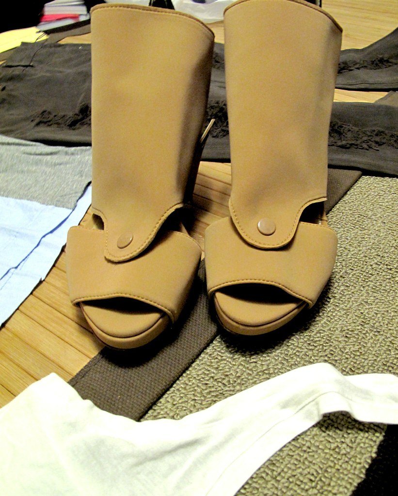 yiorgos eleftheriades nude heels