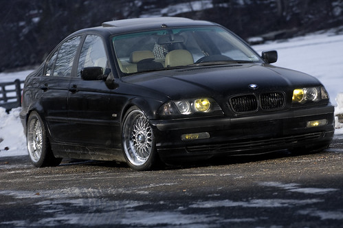 Chad E36 from BimmerForums and his simply stunning e46 saloon on style5