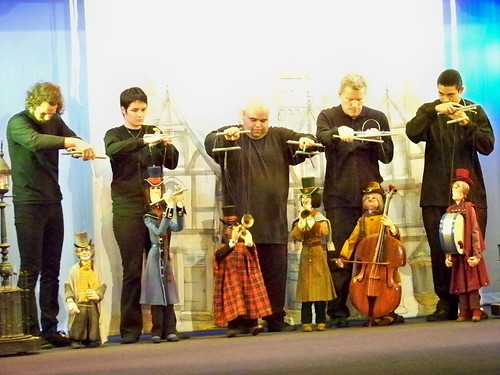 Bob Baker Marionette Theater Holiday Spectacular