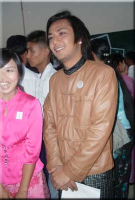 Myanmar Actor Ye' Deight at Myanmar Academy Awards Ceremony for 2008 Photo