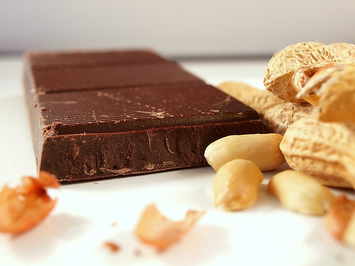 Schokolade und Erdnüsse