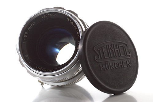 Steinheil Quinon 1.9/55 with lens cap