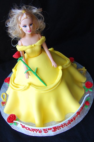 Princess Birthday Cake - vanilla cake & lemon mousseline (skirt), fondant details, plastic doll's torso