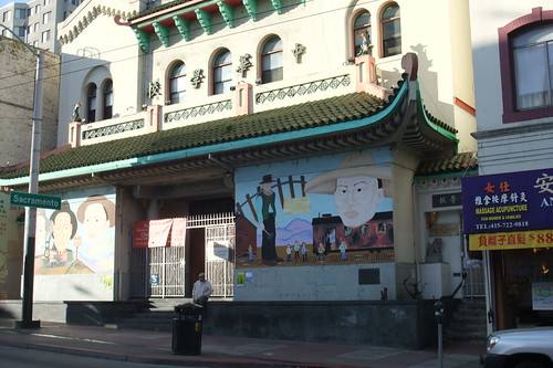 mural in Chinatown