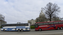 Tea Party Express buses at the Minnesota capitol