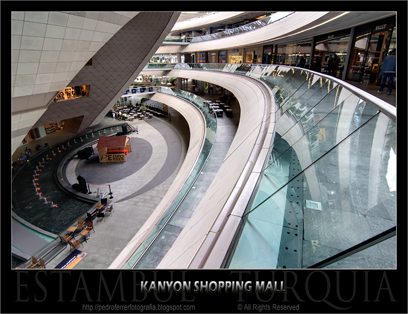 Centro Comercial Kanyon Estambul - 7