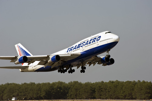 Boeing 747 der Fluggesellschaft Transaero Airlines ©  J