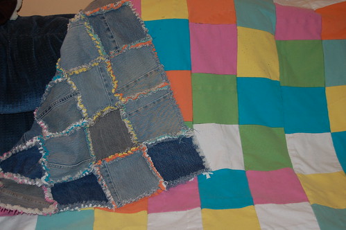 jean and tshirt rag quilt (1)
