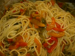 coloured peppers spaghetti