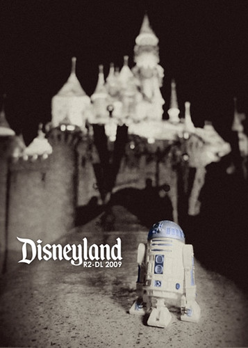R2-DL (Disneyland)