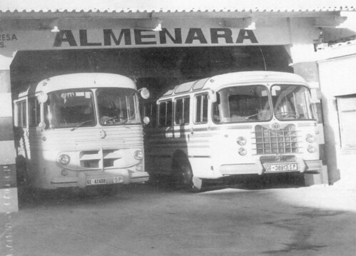 Autocars Pegaso Monotral i Nazar de l'empresa AUTOCARS ALMENARA de Salt (Gironès)