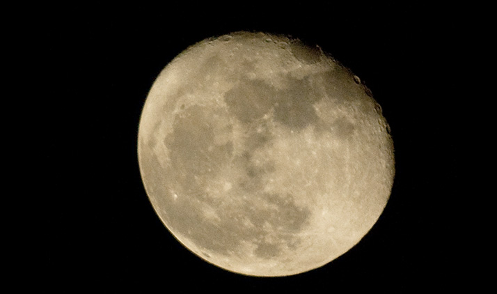 another shot of the moon