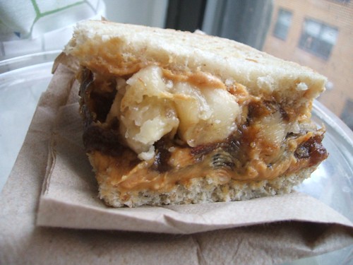 peanut butter,banana,and homemade date spread sammich.