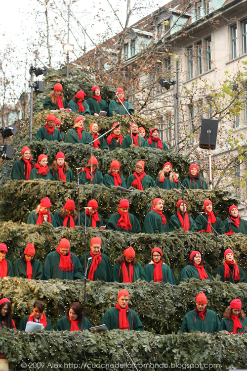 Singing Christmas Tree a Zurigo