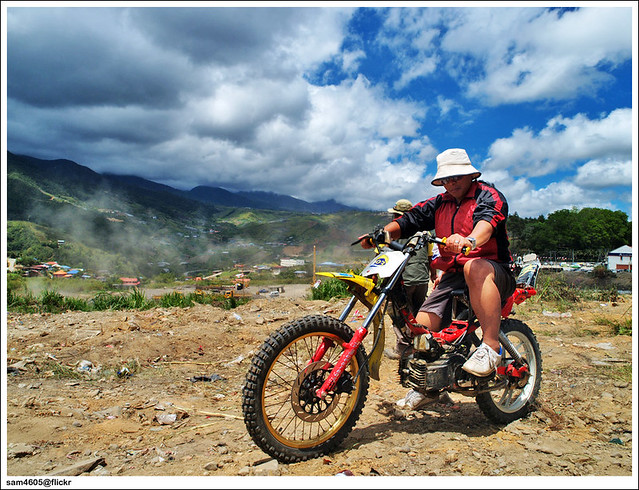 Rangka motosikal "off road" Kundasang