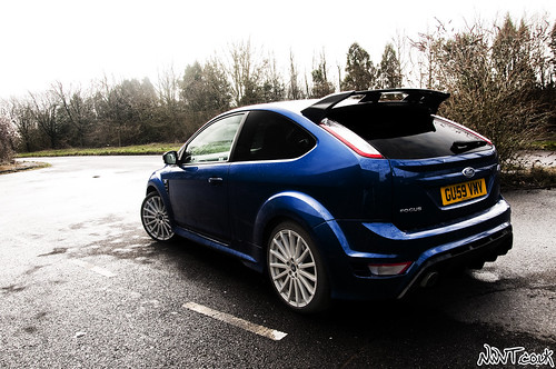 Ford Focus RS Mk 2 Performance Blue Teaser Pics Dirty