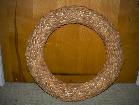 almond nut wreath finished