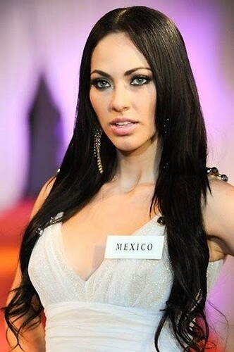 Miss World Mexico 2009 Perla Beltran