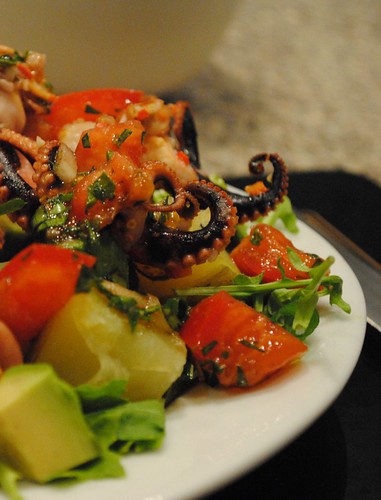 greek-octopus-salad