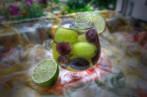 Grapes cocktail ©  Dima Bushkov