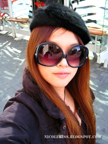 french beret street look