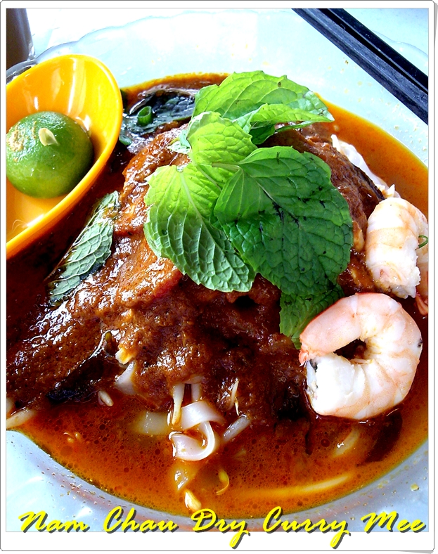 Nam Chau Dry Curry Mee
