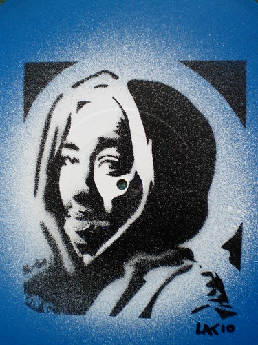 tupac stencil