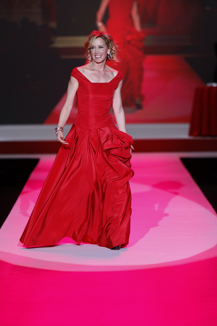 Felicity Huffman in Oscar de la Renta at The Heart Truth's Red Dress Collection 2010 by The Heart Truth