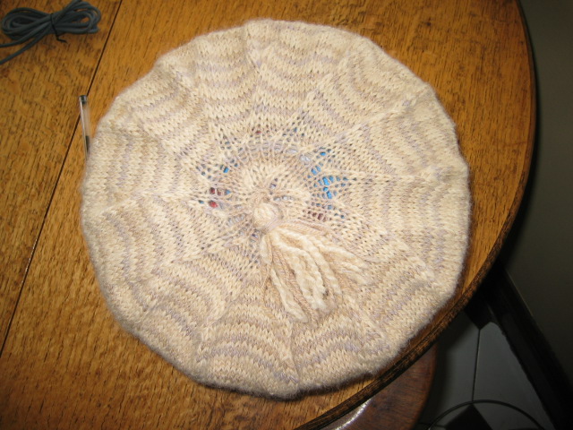 beret knitting0007
