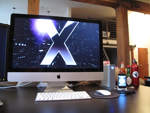 Unboxing the new Core i7 iMac
