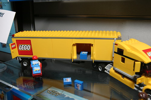 lego city trucks. LEGO Toy Fair 2010 - City