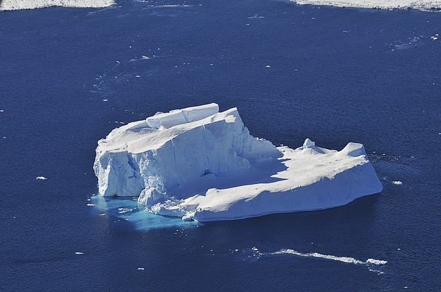 Ice Bridge Antarctic Sea Ice (200910220009HQ) (explored)
