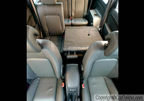 chevrolet captiva 2011 interior. Chevrolet Captiva 3rd Row Seat