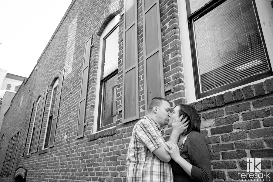 Old Town Sacramento Engagement Shoot with Brittany and Shaun by Sacramento Engagement Photographer Teresa Klostermann of Teresa K photography