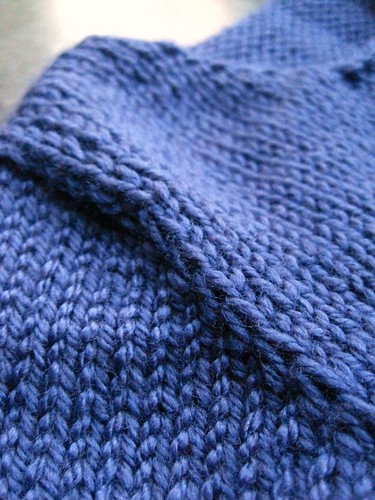 Tailored sweater detail