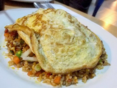 Nasi Lemak Goreng: Deliciously artery clogging fried rice!