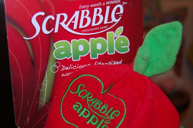 Scrabble apple