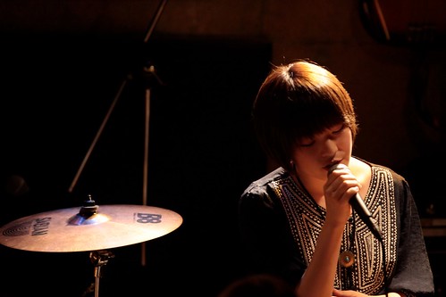 PostWind: Misaki singing at a livehouse by +akane+